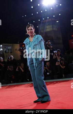 Venedig, Italien. September 2024. regisseurin Francesca Comencini besucht den roten Teppich „Il Tempo Che CI vuole“ beim 81. Internationalen Filmfestival von Venedig am 06. September 2024 in Venedig. (Foto: Gian Mattia D'Alberto/LaPresse) Credit: LaPresse/Alamy Live News Stockfoto