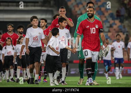 Kairo, Ägypten. September 2024. Ägypten. Kairo - 6. September 2024 - Mohamed Salah von Ägypten führendes Team während des Afrika-Cup-Qualifikationsspiels zwischen Ägypten und Kap Verde im Kairoer Stadion in Kairo, Ägypten.06.09.2024. Foto Mohammad Bayoumy für Fußball Bilder. Quelle: Sebo47/Alamy Live News Stockfoto