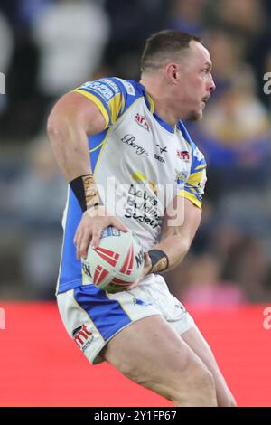 Leeds, Großbritannien. September 2024. AMT Headingley Rugby Stadium, Leeds, West Yorkshire, 6. September 2024. Betfred Super League Leeds Rhinos gegen Hull FC James Donaldson von Leeds Rhinos Credit: Touchlinepics/Alamy Live News Stockfoto