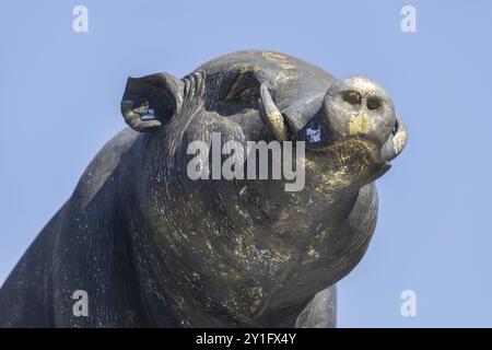 Saha Chat Monument (auch: Pig Monument) ein Monument auf dem Khlong Lot gegenüber Wat Ratchabophit, Phra Nakhon Viertel, Bangkok, Thailand, Asien Stockfoto