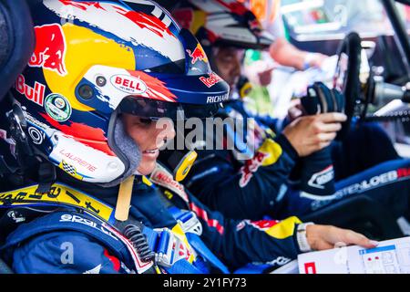 Morzine, Frankreich. September 2024. LOEB Sebastien, GODEY Laurène, Alpine A110 GT, Porträt während der Rallye Mont-Blanc Morzine 2024, 6. Runde des Championnat de France des Rallyes 2024, 6. Bis 9. September in Morzine, Frankreich - Foto Bastien Roux/DPPI Credit: DPPI Media/Alamy Live News Stockfoto