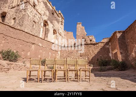 Eine alte Kasbah, die als Basis für nomadische Stämme diente, mit einem Gefühl von Robustheit und Abenteuer Stockfoto