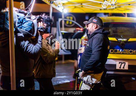 Morzine, Frankreich. September 2024. MASSÉ Antoine, PITOIS Melvine, Renault Clio Rally5, Porträt während der Rallye Mont-Blanc Morzine 2024, 6. Runde des Championnat de France des Rallyes 2024, 6. Bis 9. September in Morzine, Frankreich - Foto Bastien Roux/DPPI Credit: DPPI Media/Alamy Live News Stockfoto