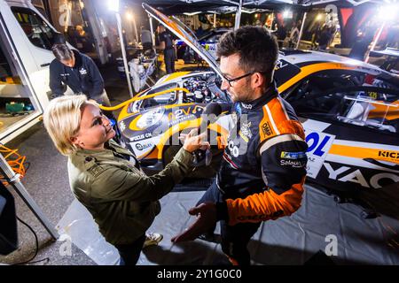 Morzine, Frankreich. September 2024. COSSON Anthony, HIRSE Kevin, Porsche 911 GT, Porträt während der Rallye Mont-Blanc Morzine 2024, 6. Runde des Championnat de France des Rallyes 2024, vom 6. Bis 9. September in Morzine, Frankreich - Foto Bastien Roux/DPPI Credit: DPPI Media/Alamy Live News Stockfoto