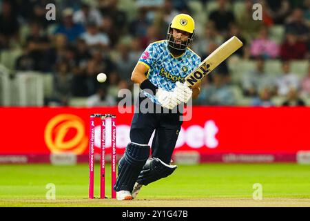 Birmingham, Großbritannien, 6. September 2024. Birmingham Bears' Moeen Ali schlug während des T20 Vitality Blast Matches zwischen Birmingham Bears und Gloucestershire. Quelle: Robbie Stephenson/Gloucestershire Cricket/Alamy Live News Stockfoto