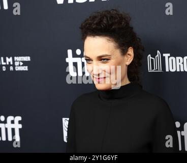 Toronto, Kanada. September 2024. Coralie Fargeat kam bei der Premiere von „The Substance“ während des Toronto International Film Festivals 2024, das am 5. September 2024 im Royal Alexandra Theatre in Toronto stattfand © JPA/AFF-USA.com Credit: AFF/Alamy Live News Stockfoto