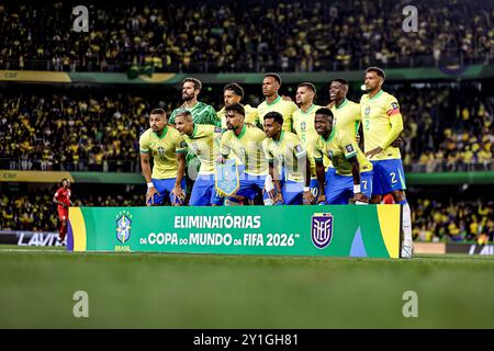 Curitiba, Parana, Brasilien. September 2024. Curitiba (PR), 06/2024 - QUALIFIKATION/BRASILIEN VS ECUADOR - Höhepunkte des Spiels zwischen Brasilien und Ecuador, gültig für die 7. Runde der Qualifikation zur Weltmeisterschaft 2026, am Abend dieses Freitag, den 6. September 2024, im großen Antonio Couto Pereira Stadion in Curitiba-PR. (Kreditbild: © Pedro Paulo Diaz/TheNEWS2 via ZUMA Press Wire) NUR REDAKTIONELLE VERWENDUNG! Nicht für kommerzielle ZWECKE! Stockfoto