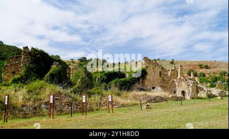 Altes Campomaggiore, Geisterdorf, Potenza, Basilicata, Italien Stockfoto