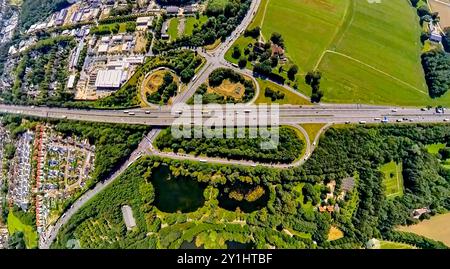 Luftbild, Autobahn A2, Anschlussstelle Essen/Gladbeck, Bundesstraße B224, LKW in der Ausfahrt-Schleife, Erdkugel, Fisheye Aufnahme, Fischaugen Aufnahme, 360 Grad Aufnahme, winzige Welt, kleiner Planet, Fisheye Bild, Butendorf, Gladbeck, Ruhrgebiet, Nordrhein-Westfalen, Deutschland ACHTUNGxMINDESTHONORARx60xEURO *** Luftfoto, Autobahn A2, Anschlussstelle Essen Gladbeck, Bundesstraße B224, LKW in der Ausfahrt, Globus, Fischaugenbild, 360°-Bild, winzige Welt, kleiner Planet, Fischaugenbild, Butendorf, Gladbeck, Ruhrgebiet, Nordrhein-Westfalen, Deutschland ACHTUNGxMINDESTHONORARx60xEURO Stockfoto