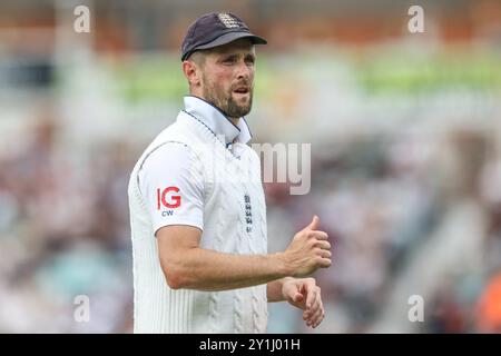 Chris Woakes of England während des 3. Rothesay Test Match Day Two England gegen Sri Lanka im Kia Oval, London, Großbritannien, 7. September 2024 (Foto: Mark Cosgrove/News Images) Stockfoto