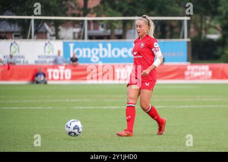 Enschede, Niederlande. September 2024. Enschede, Niederlande, 7. September 2024: Während des 1. Fußballspiels der UEFA Women's Champions League zwischen dem FC Twente und Valur im Sportpark Schreurserve in Enschede, Niederlande. (Leiting Gao/SPP) Credit: SPP Sport Press Photo. /Alamy Live News Stockfoto