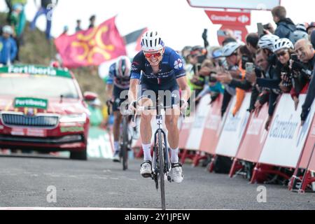 David Gaudu France Groupama FDJ-Team zeigt die Bemühungen um die Schließung der Berge von La Vuelta Espana 2024 Stockfoto