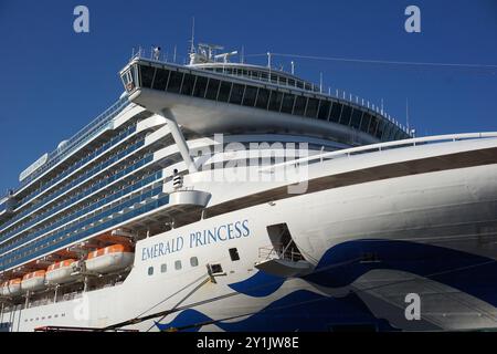 Das Kreuzfahrtschiff Emerald Princess liegt in St. John, New Brunswick Stockfoto