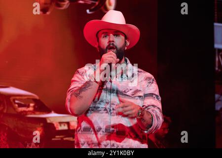San Francisco, USA. September 2024. Carin Leon tritt live im Konzert während der „Boca Chueca Tour“ im Chase Center am 6. September 2024 in San Francisco, Kalifornien, auf. Foto: Foto: Foto Happy Photos/imageSPACE/SIPA USA Credit: SIPA USA/Alamy Live News Stockfoto
