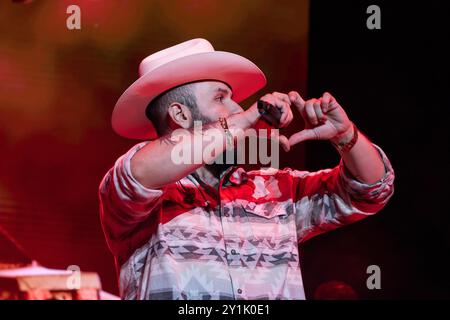 San Francisco, USA. September 2024. Carin Leon tritt live im Konzert während der „Boca Chueca Tour“ im Chase Center am 6. September 2024 in San Francisco, Kalifornien, auf. Foto: Foto: Foto Happy Photos/imageSPACE/SIPA USA Credit: SIPA USA/Alamy Live News Stockfoto