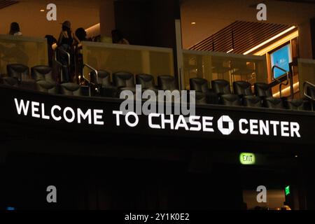 San Francisco, USA. September 2024. Atmosphäre - Carin Leon Show - Chase Center während der „Boca Chueca Tour“ im Chase Center am 6. September 2024 in San Francisco, Kalifornien. Foto: Foto: Foto Happy Photos/imageSPACE/SIPA USA Credit: SIPA USA/Alamy Live News Stockfoto