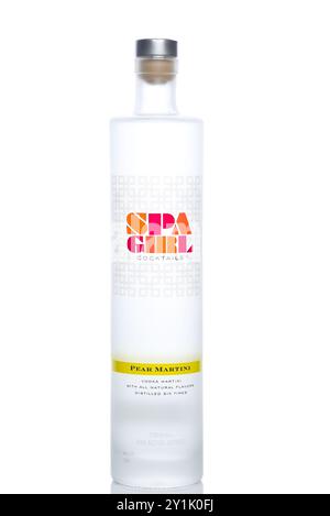 IRVINE, KALIFORNIEN - 6. SEPTEMBER 2024: Eine Flasche Spa Girl Cocktails Pear Martini. Stockfoto