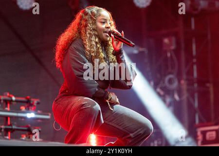 Sugababes treten beim 2024 BBC Radio 2 in the Park, Preston auf. Quelle: Craig Hawkhead/Alamy Live News Stockfoto