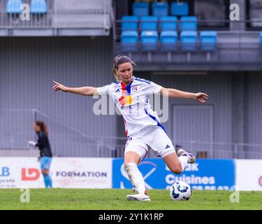 Bourgoin Jallieu, Frankreich. September 2024. Damaris Egurrola (13 Olympique Lyonnais) während des Freundschaftsspiels zwischen Olympique Lyonnais und Juventus FC im Stade Pierre Rajon in Bourgouin-Jallieu, Frankreich. (Pauline FIGUET/SPP) Credit: SPP Sport Press Photo. /Alamy Live News Stockfoto