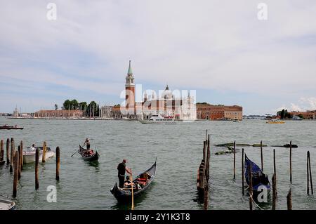 Venedig/Itlay/29. Mai 2024/ .tägliches und geschäftliches Leben auf der italienischen Insel Venedig (Foto: Francis Joseph Dean/Dean Pictures) (nicht für kommerzielle Zwecke) Stockfoto