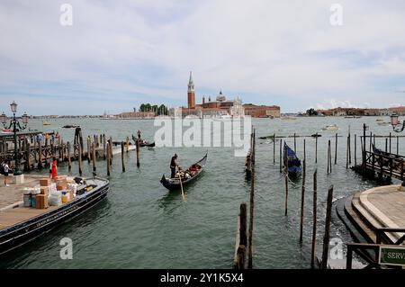 Venedig/Itlay/29. Mai 2024/.tägliches und geschäftliches Leben auf der italienischen Insel Venedig Stockfoto