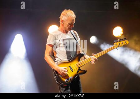 Preston, England, 7. September 2024. Sting als Headliner auf der Hauptbühne bei BBC Radio 2 im Park in Preston. Quelle: Izzy Clayton/Alamy Live News Stockfoto