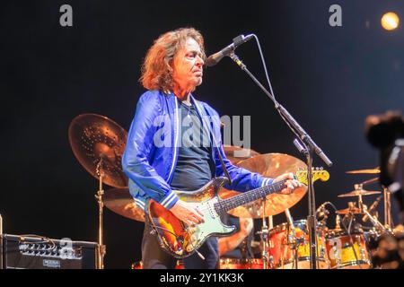 Preston, England, 7. September 2024. Sting als Headliner auf der Hauptbühne bei BBC Radio 2 im Park in Preston. Quelle: Izzy Clayton/Alamy Live News Stockfoto