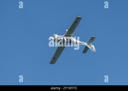 Portrush, Großbritannien. September 2024. 09/2024 Portrush Portrush Airshow 2024 die RAF Tutor ist ein leichtes, einmotoriges zweisitziges Trainingsflugzeug, das von der Royal Air Force für Grundflugtraining eingesetzt wird. Der von Grob Aircraft hergestellte G 115E Tutor ist bekannt für seine hervorragenden Handling-Eigenschaften, wodurch er sich ideal für das Unterrichten grundlegender Flugprinzipien eignet. Es wird auch für Flugerlebnisflüge und Kunstflugausstellungen verwendet. Quelle: Bonzo/Alamy Live News Stockfoto