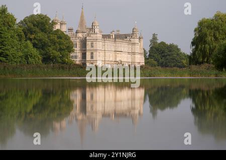 Ein Blick auf Burghley House in der Nähe von Stamford, Lincolnshire während der Defender Burghley Horse Trials. Bilddatum: Samstag, 7. September 2024. Stockfoto