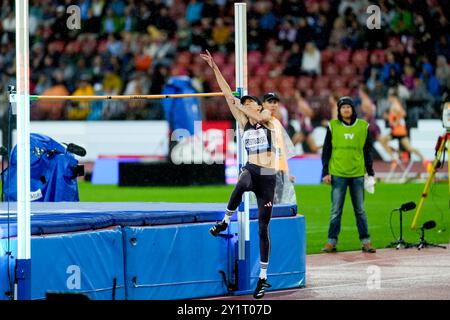 Zürich, Schweiz. September 2024. Zürich, Schweiz, 5. September 2024: Lia Apostolovski (SLO) während des Hochsprung-Women-Events in der Wanda Diamond League Weltklasse Zürich im Stadion Letzigrund in Zürich. (Daniela Porcelli/SPP) Credit: SPP Sport Press Photo. /Alamy Live News Stockfoto