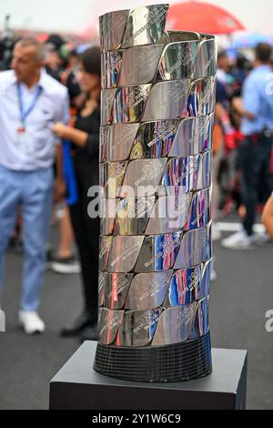 Die MotoGP-Trophäe beim GP15 – Gran Premio Red Bull di San Marino e della Riviera di Rimini – Rennen, MotoGP-Weltmeisterschaft in Misano Adriatico, Italien, 08. September 2024 Stockfoto