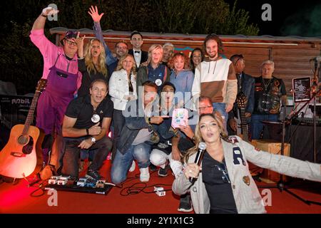 Paris, Frankreich. September 2024. Singrid Campion und alle VIP nehmen an der Eröffnungsnacht des traditionellen Festes A Neu-Neu Teil, zugunsten des Coucou Stockfoto