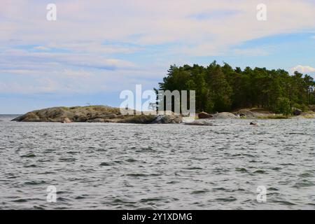 Pellinge-Archipel an der Südküste Finnlands in Suomenlahti, Finnischer Bucht. August 2024 Stockfoto