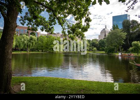 Die Lagune ist ein kleiner See im Boston Common, ein öffentlicher Park und Garten in Massachusetts Stockfoto