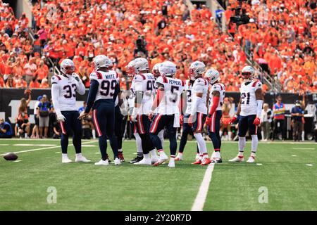 Cincinnati, Ohio, USA. September 2024. New England Patriots während des regulären Saisonspiels zwischen den New England Patriots und Cincinnati Bengals in Cincinnati, Ohio. JP Waldron/Cal Sport Media/Alamy Live News Stockfoto