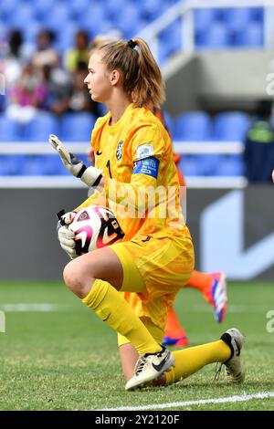 Cali, Kolumbien. September 2024. Torhüterin Femke Liefting der Niederlande beim Spiel der Gruppe F FIFA U-20-Frauen-Weltmeisterschaft Kolumbien 2024 zwischen den Niederlanden und Nordkorea im Olympischen Pascual Guerrero Stadium in Cali am 8. September 2024. Foto: Alejandra Arango/DiaEsportivo/Alamy Live News Credit: DiaEsportivo/Alamy Live News Stockfoto