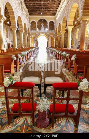 Kathedrale der Unbefleckten Empfängnis im Inneren der Kolonialzeit, Barichara, Kolumbien, Südamerika Stockfoto