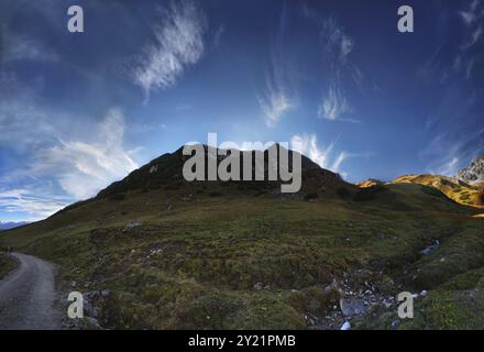 360Â° Panorama auf dem Predigtstuhl mit Wettersteinmassiv, Tirol, Österreich, Europa Stockfoto