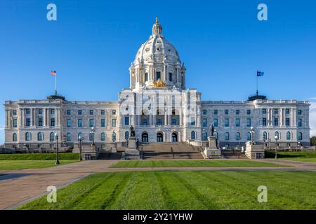 Minnesota State Capitol Building – ein ikonisches neoklassizistisches Regierungsdenkmal in Saint Paul, Minnesota Stockfoto