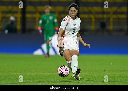 Bogota, Kolumbien. September 2024. Raika Okamura aus Japan, während des Gruppenspiels E FIFA U-20-Frauen-Weltmeisterschaft Kolumbien 2024 zwischen Österreich und Japan, am 8. September 2024 im Metropolitano de Techo Stadium in Bogota. Foto: Julian Medina/DiaEsportivo/Alamy Live News Credit: DiaEsportivo/Alamy Live News Stockfoto