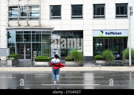 Luxemburg, Luxemburg - 30. August 2024: Raiffeisenbank in Luxemburg-Stadt. Stockfoto