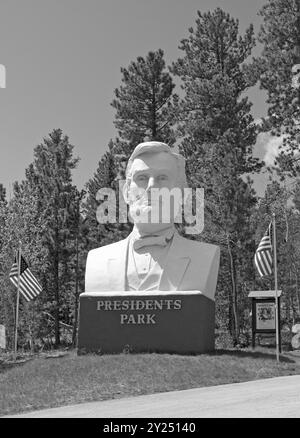 Abraham Lincoln-Büste am Eingang zum Presidents Park in Lead, South Dakota. USA. Stockfoto