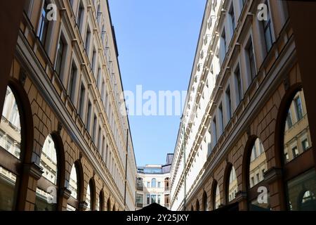 Vanha Kauppakuja zwischen Aleksanterinkatu und Pohjoisesplanadi im Zentrum von Helsinki, Finnland Stockfoto