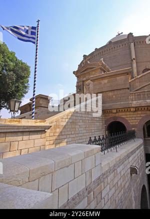 Kairo, Ägypten - 01. März 2010: Griechisch-orthodoxe Kirche St. George in der Festung Babylon, historisches Wahrzeichen der koptischen Stadt. Stockfoto