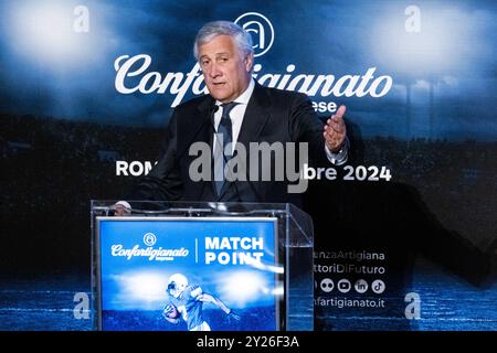 IL Vice Presidente del Consiglio dei Ministri, Ministro degli Esteri e segretario di Forza Italia Antonio Tajani, in Occasione dell'evento di Confartigianato 'Match Point', widato all'analisi delle prossime sfide politiche ed economiche per il futuro dell'Italia e dell'Europa. Roma, Luned&#xec; 09 Settembre 2024 (Foto Mauro Scrobogna /LaPresse) der stellvertretende Premierminister, Außenminister und Sekretär der Forza Italia Antonio Tajani anlässlich der Confartigianato-Veranstaltung „Match Point“, die der Analyse der bevorstehenden politischen und wirtschaftlichen Halle gewidmet ist Stockfoto