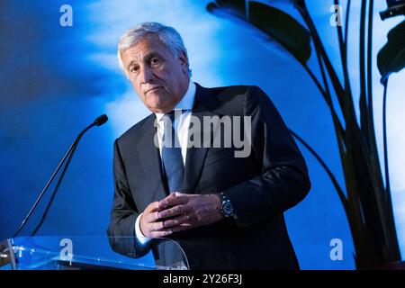 IL Vice Presidente del Consiglio dei Ministri, Ministro degli Esteri e segretario di Forza Italia Antonio Tajani, in Occasione dell'evento di Confartigianato 'Match Point', widato all'analisi delle prossime sfide politiche ed economiche per il futuro dell'Italia e dell'Europa. Roma, Luned&#xec; 09 Settembre 2024 (Foto Mauro Scrobogna /LaPresse) der stellvertretende Premierminister, Außenminister und Sekretär der Forza Italia Antonio Tajani anlässlich der Confartigianato-Veranstaltung „Match Point“, die der Analyse der bevorstehenden politischen und wirtschaftlichen Halle gewidmet ist Stockfoto