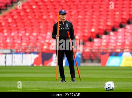 Finnlands Trainer Markku Kanerva während des Trainings im Wembley Stadium in London. Bilddatum: Montag, 9. September 2024. Stockfoto