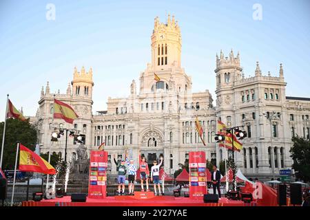 08-09-2024 Vuelta A Espana; Tappa 20 Villarcayo - Picon Blan; 2024, Red Bull - Bora - Hansgrohe; 2024, Team Emirates der Vereinigten Arabischen Emirate; 2024, Lidl - Trek; 2024, Alp Stockfoto