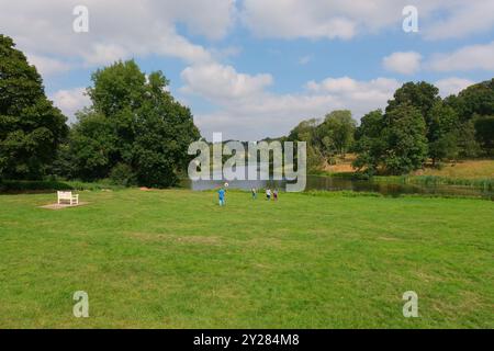 Familienausflug im Staunton Harold, Leicestershire, Großbritannien Stockfoto