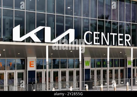 Das Kia Center, ehemals Amway Center, ist eine Mehrzweckarena im Stadtzentrum von Orlando und Heimat des Orlando Magic der NBA. Stockfoto